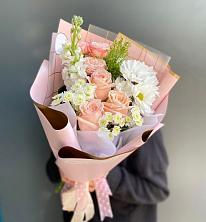 Букет цветов из:  Хризантемы и Розы в Ширяево