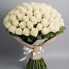 Букет 101 беля роза Белоснежка в Ширяево